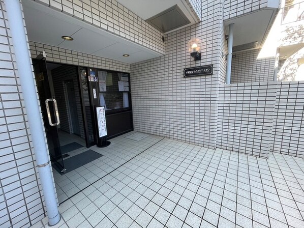 中銀第2小石川マンシオン(106)の物件外観写真